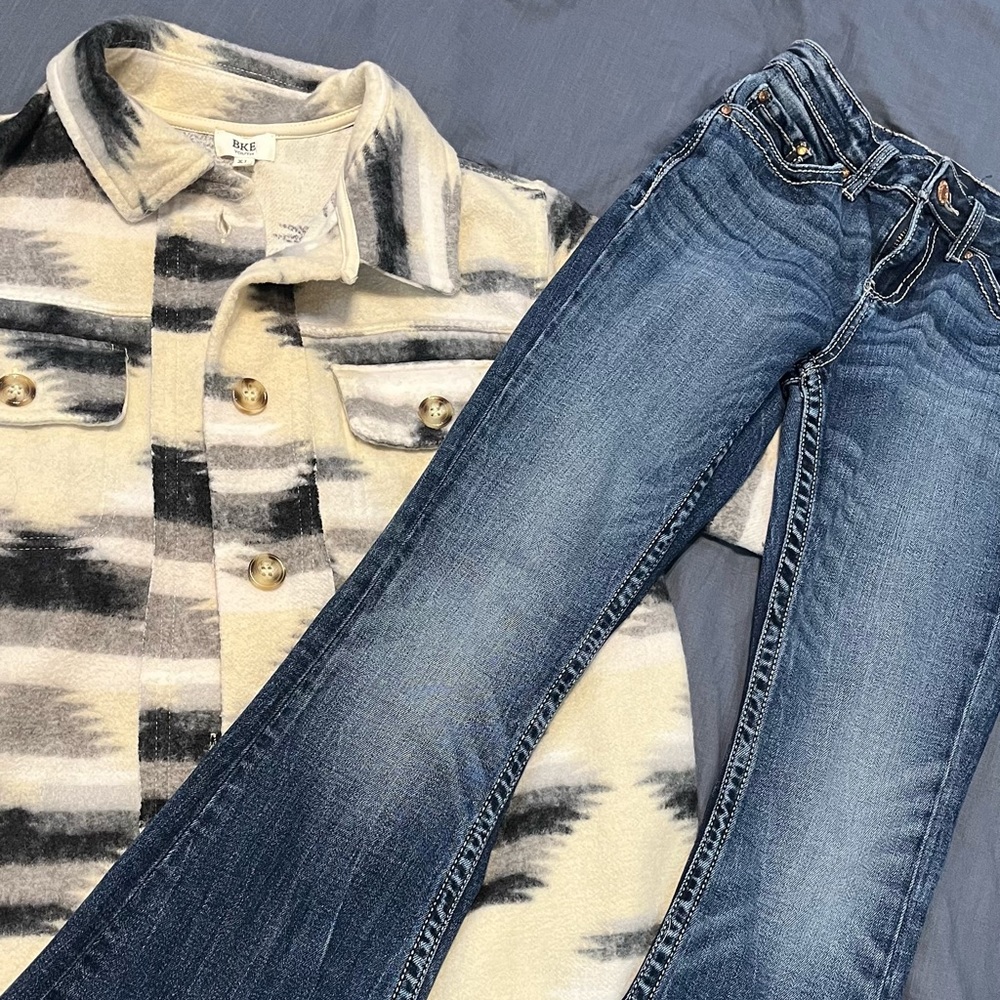 BKE shacket and Daytrip bootcut jeans. Kids size.